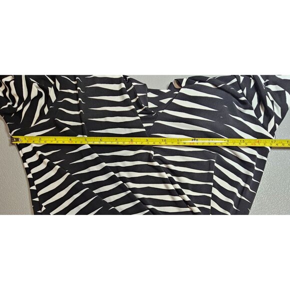 Josie Natori Womens Small Black White Abstract 3/4 Sleeve Dress - Picture 4 of 11